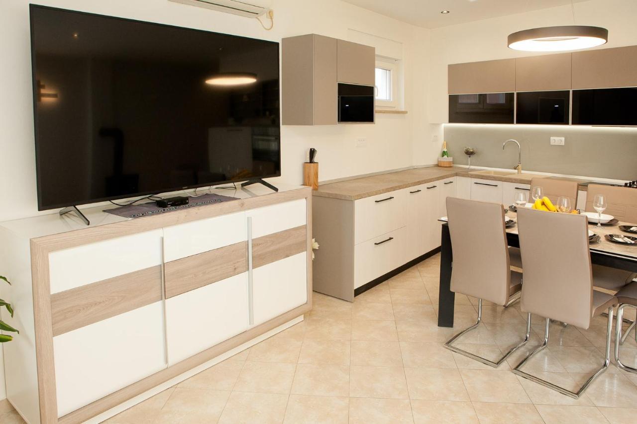 Apartment Nikoleto Zadar Exteriör bild