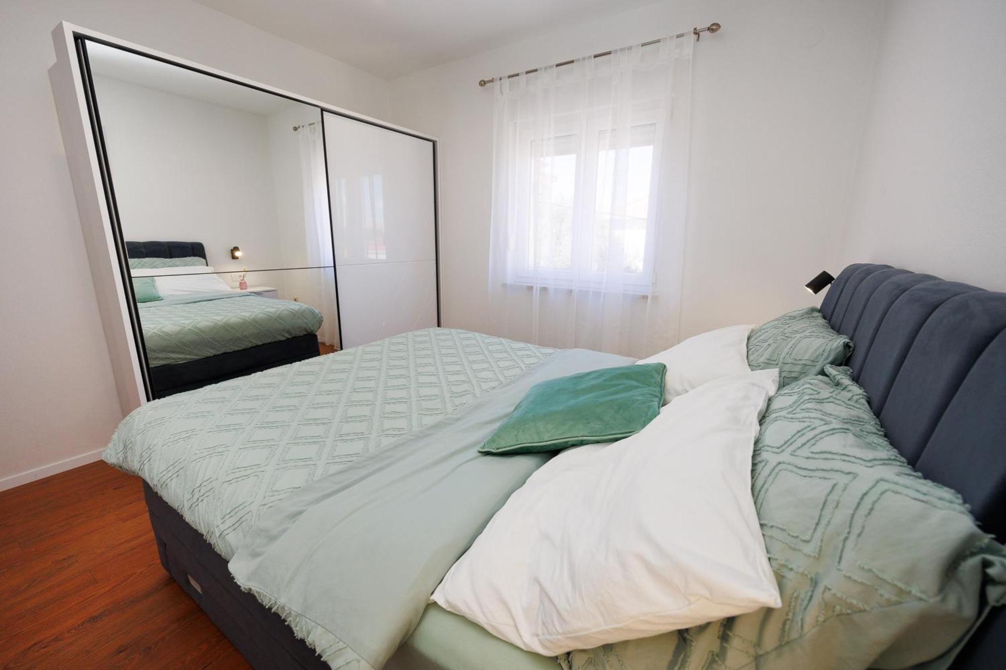 Apartment Nikoleto Zadar Exteriör bild